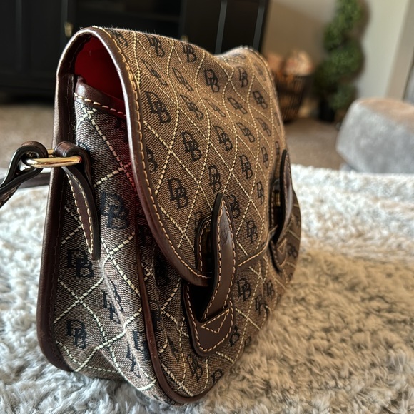 Dooney & Bourke Crossbody Purse - Picture 6 of 7